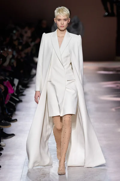 Look 2